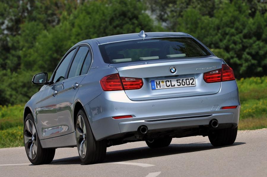 BMW ActiveHybrid 3 2013 года  (фото 39 из 43)